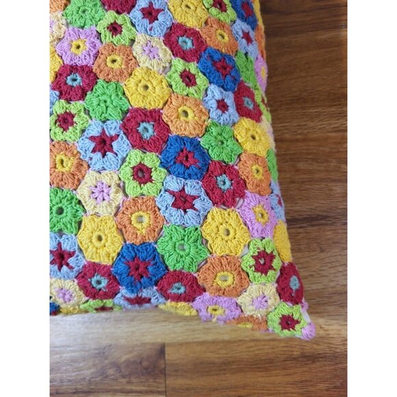 Yaya & Co Lane Organic Cotton Abstract Crochet Throw Pillow - Picture 2 of 5
